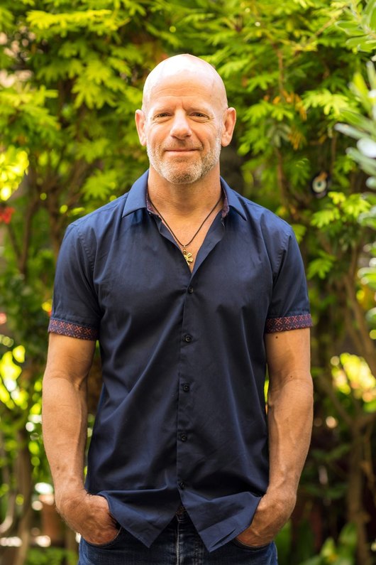 ГАЛ САСОН с покана за среща на 16 декември: Започва преходът от мрака към светлината